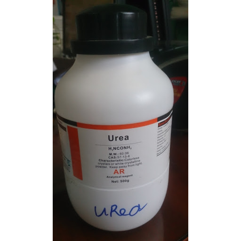 Urea H2NCO.NH2 AR 500g