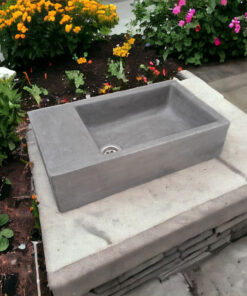 Alternative view of sharp waste disposal container